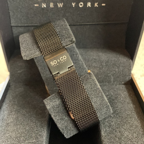 NIB SO&CO Black and Gold Discontinued Madison Watch, Stainless Steel Mesh Band - Picture 11 of 14